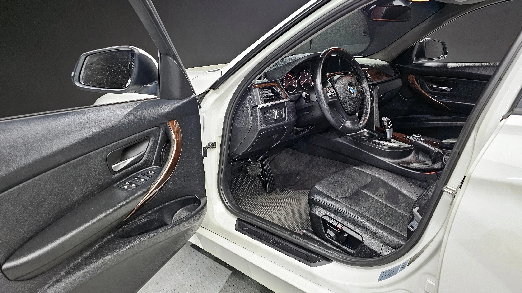 BMW 3-Series F30, 2013 — фото 10
