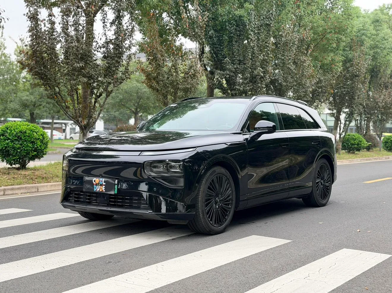 Xpeng G9