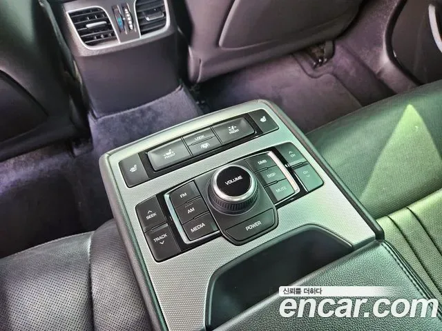 Genesis G80, 2016 — фото 15