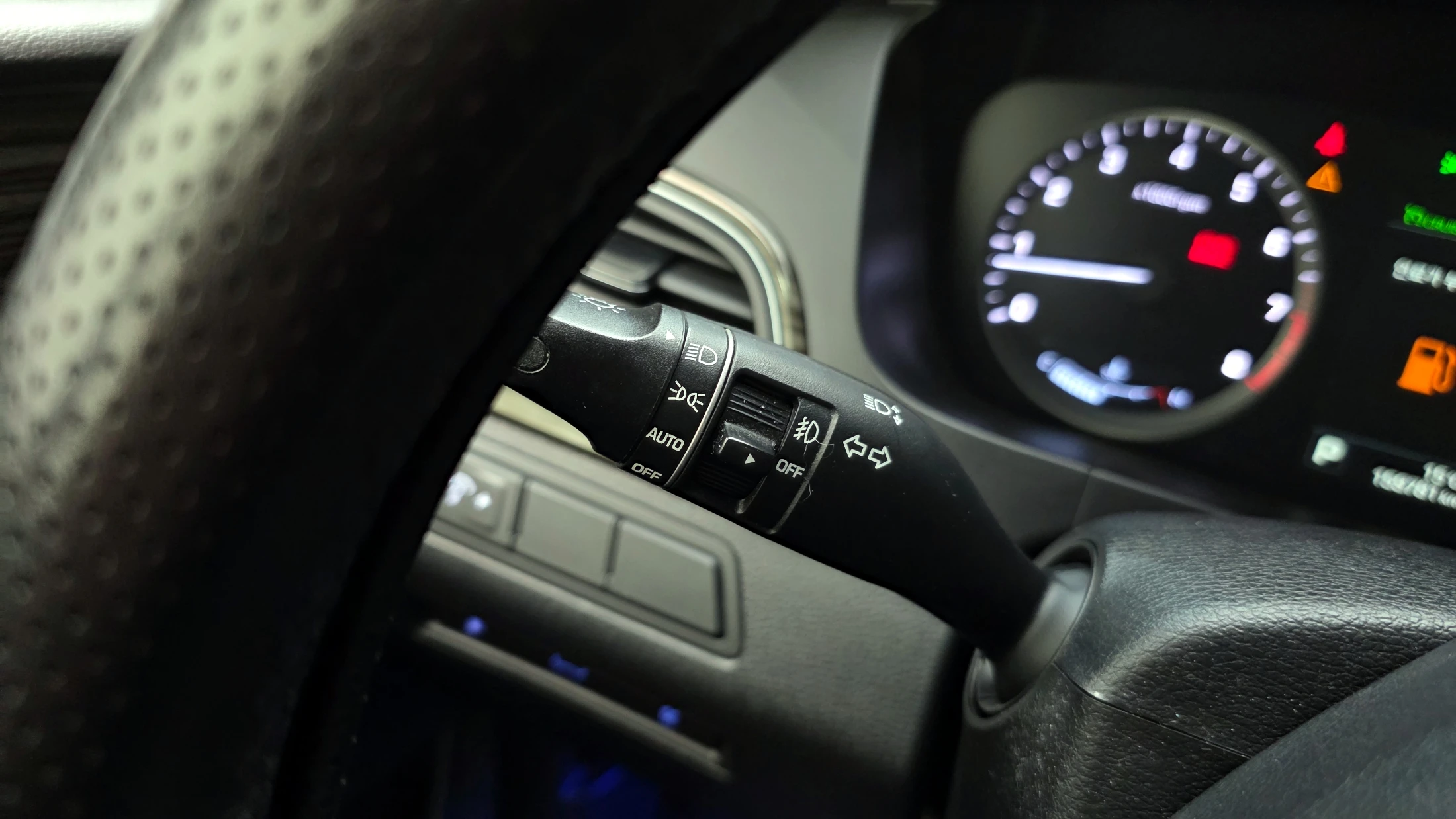 Hyundai Sonata LF Sonata, 2014 — фото 16