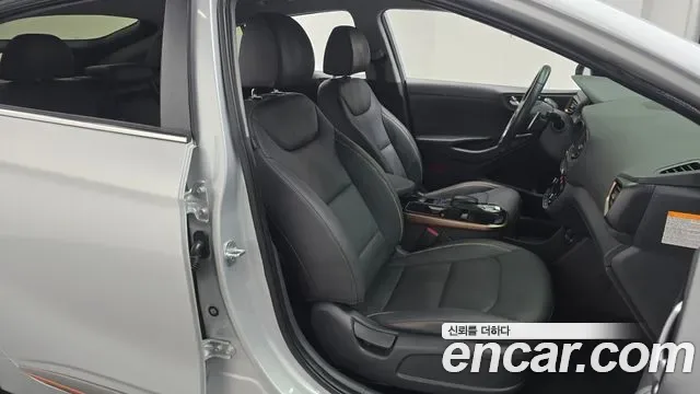 Hyundai Ioniq Ionic Electric, 2018 — фото 26