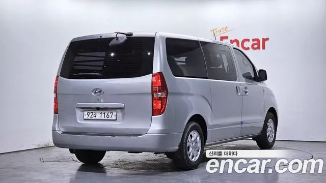 Hyundai Starex Grand Starex, 2010 — фото 2