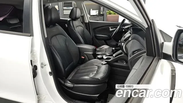 Hyundai Tucson ix, 2014 — фото 10