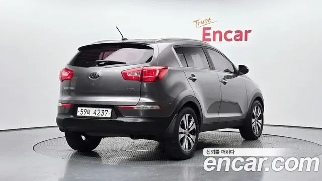 Kia Sportage, 2011 — фото 2
