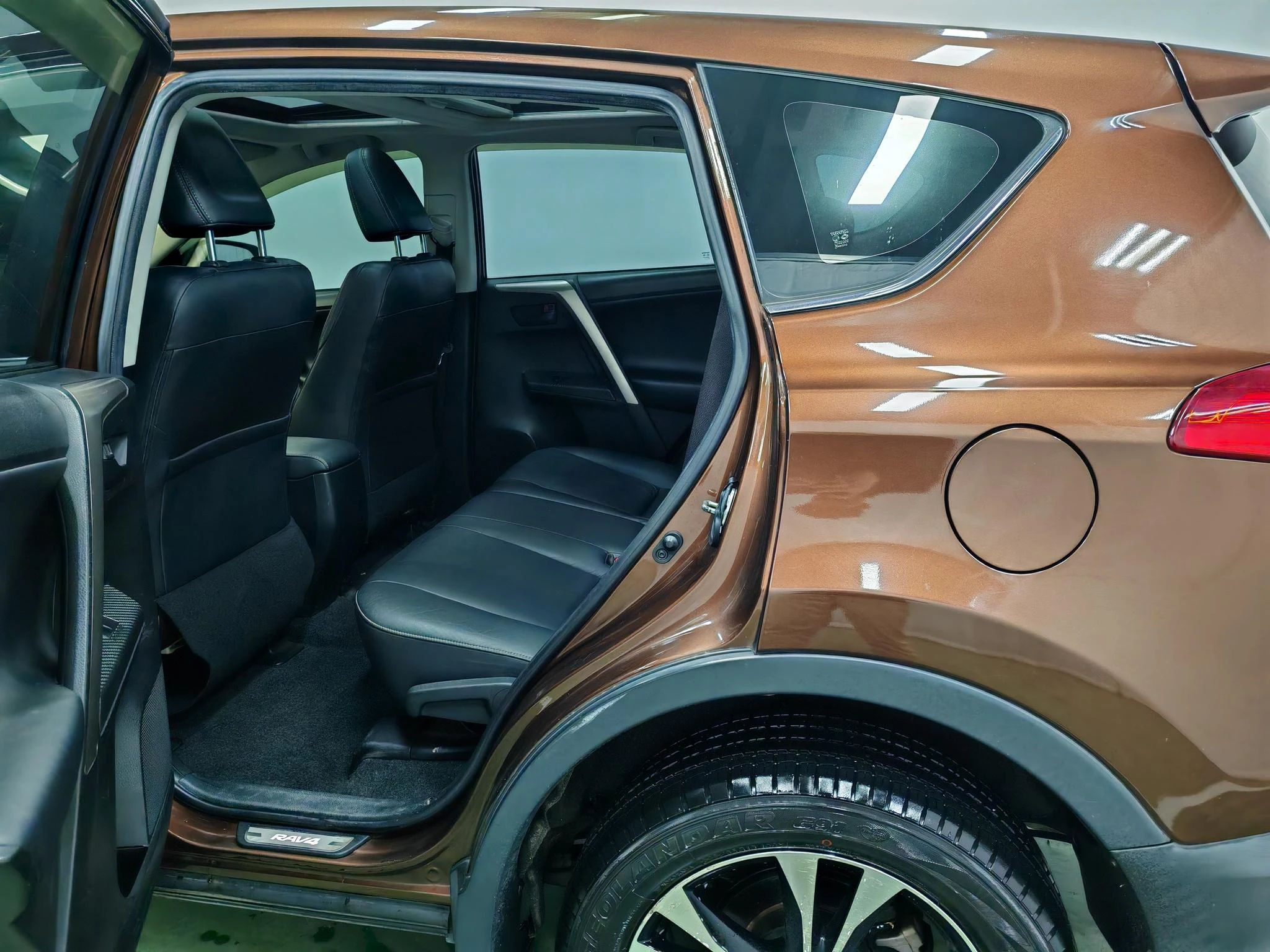Toyota RAV4 Rongfang, 2015 — фото 13