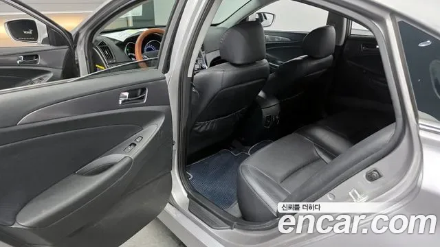 Hyundai Sonata Hybrid, 2013 — фото 11