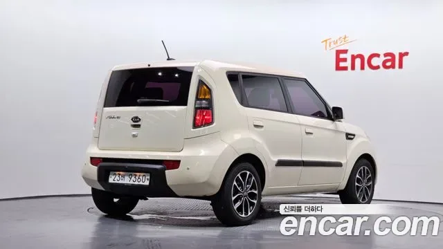 Kia Soul, 2010 — фото 2
