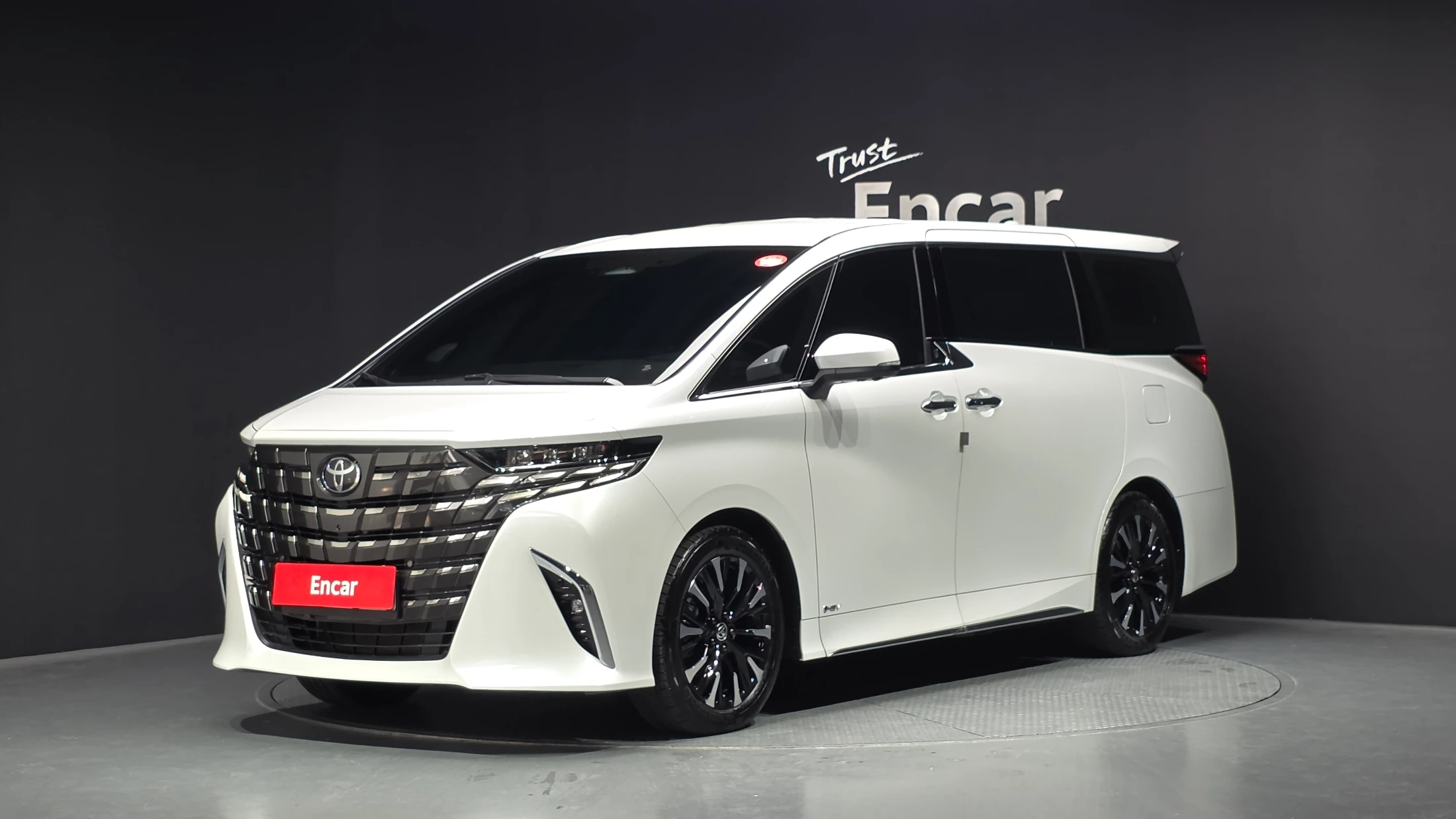 Toyota Alphard Alpad