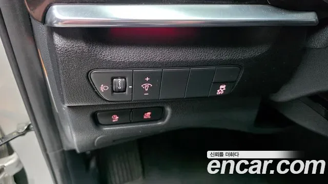 Kia Niro Plus, 2022 — фото 30