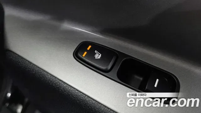Kia Niro Plus, 2022 — фото 19