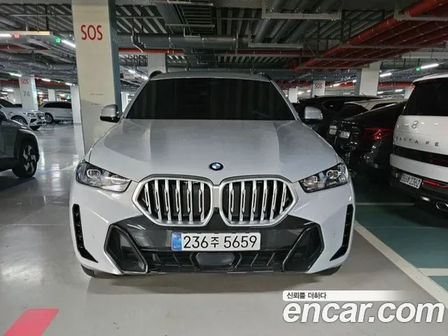 BMW X6 G06