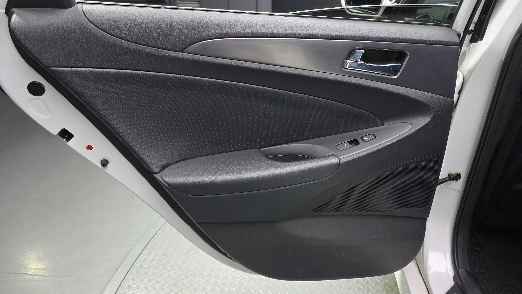 Hyundai Sonata Hybrid, 2013 — фото 25
