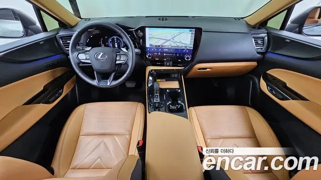 Lexus Nx350h, 2025 — фото 4