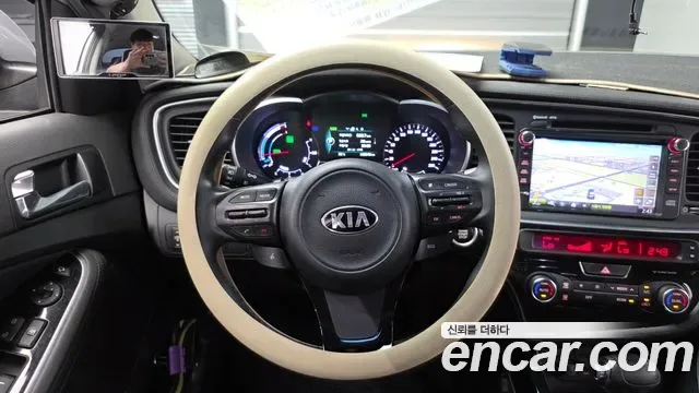 Kia K5 Hybrid, 2014 — фото 12