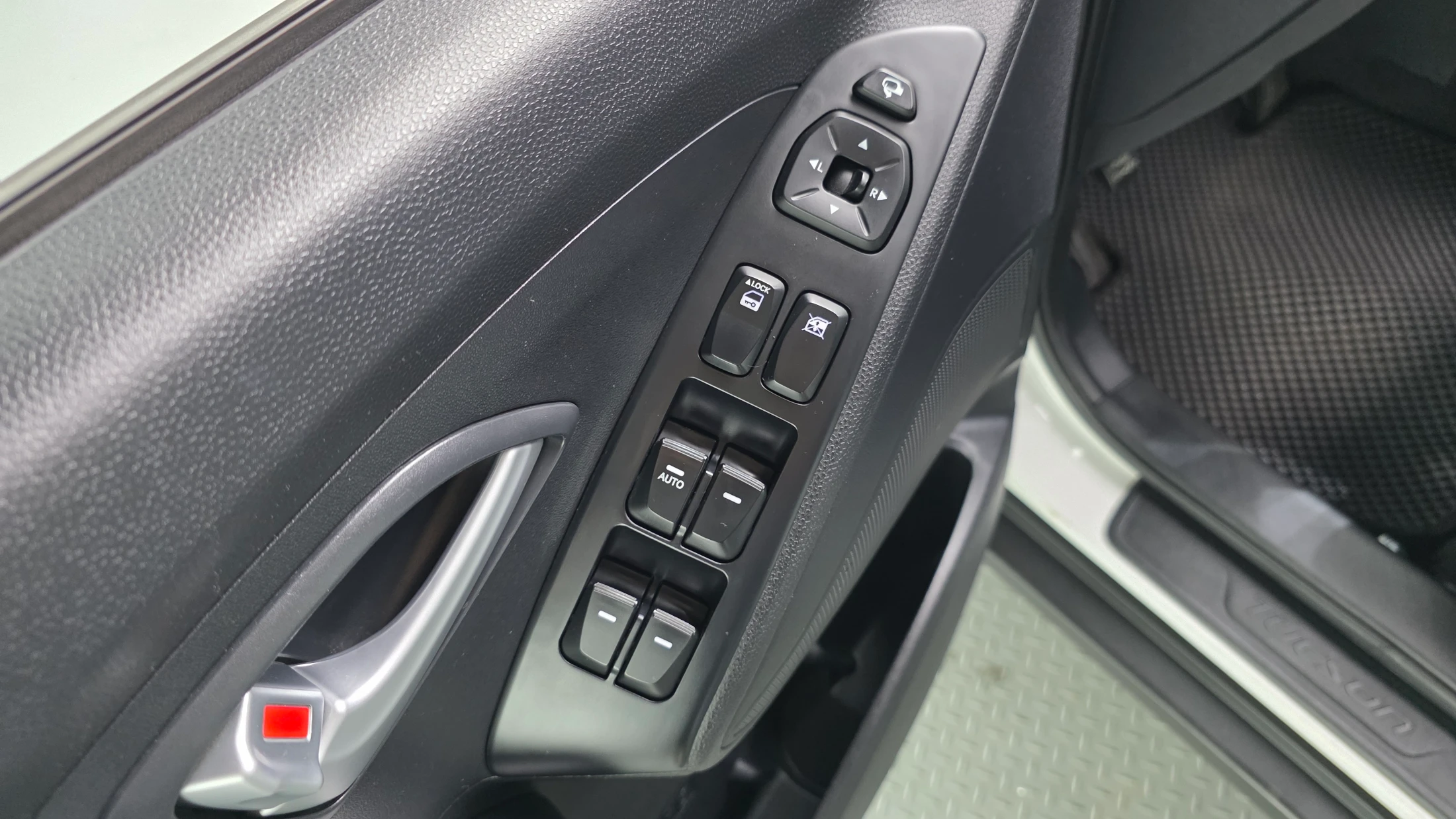 Hyundai Tucson ix, 2014 — фото 28
