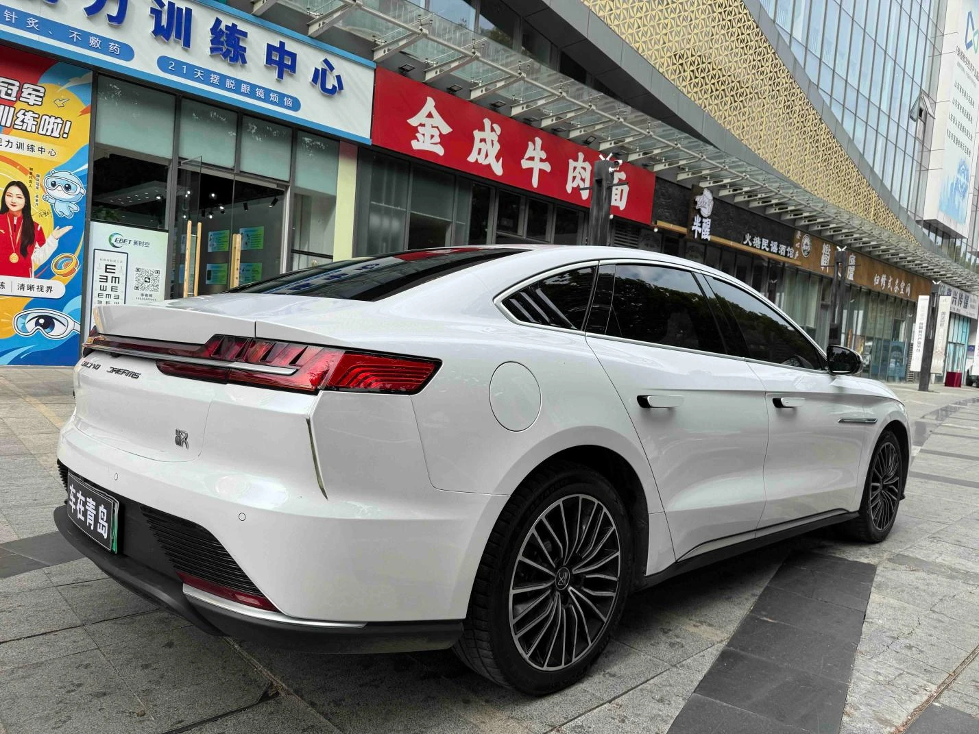 BYD Han EV, 2020 — фото 15