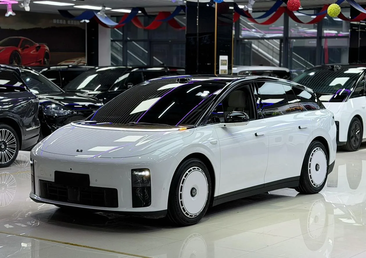 Li Auto ideal i6