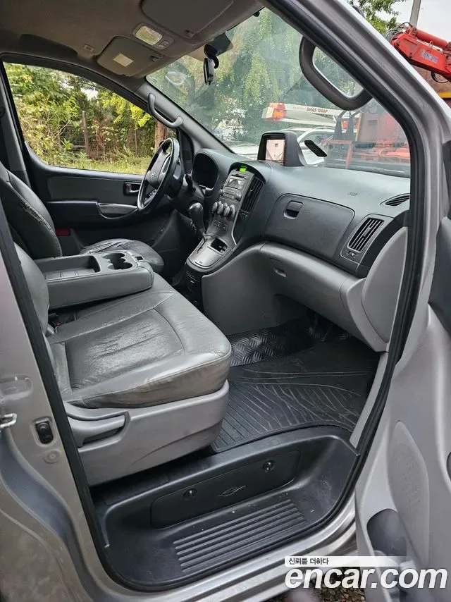 Hyundai Starex Grand Starex, 2012 — фото 12