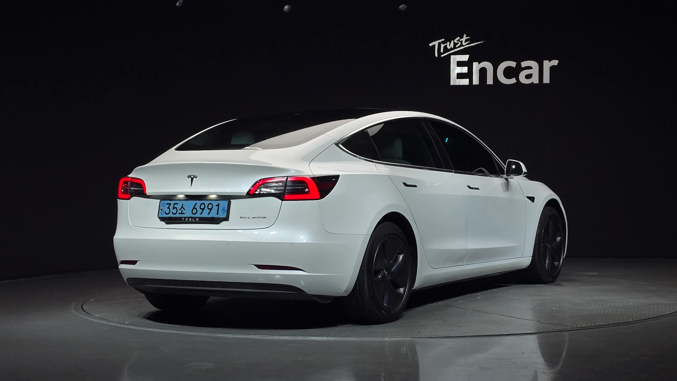 Tesla Model 3, 2019 — фото 2