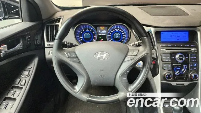 Hyundai Sonata YF Sonata, 2010 — фото 13