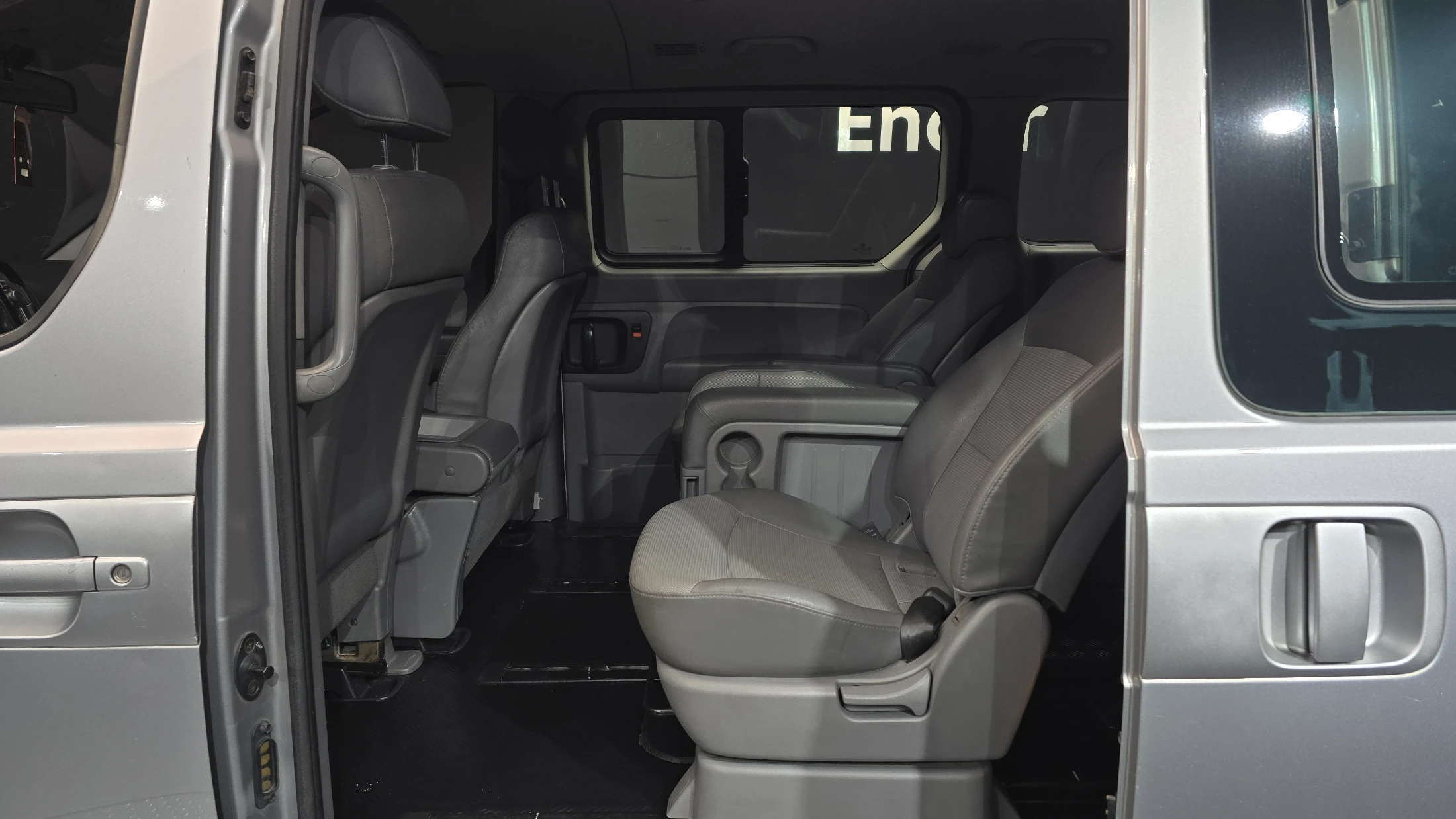 Hyundai Starex Grand Starex, 2010 — фото 12