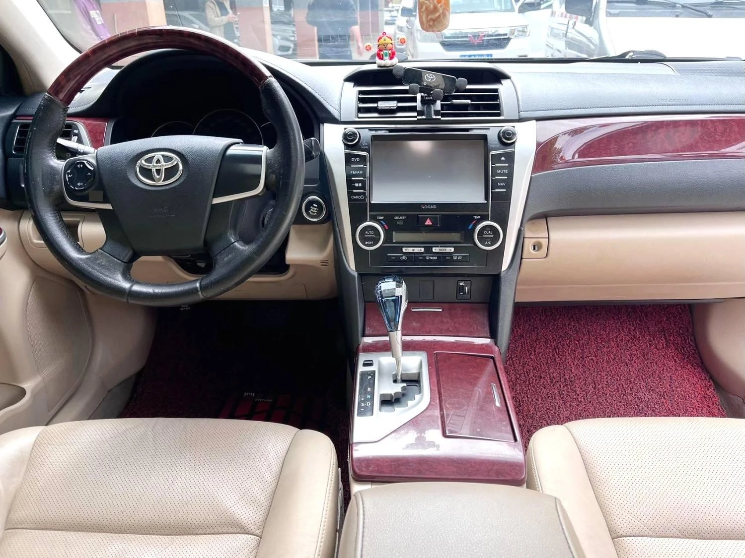 Toyota Camry, 2013 — фото 4