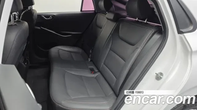 Hyundai Ioniq Ionic Electric, 2017 — фото 26