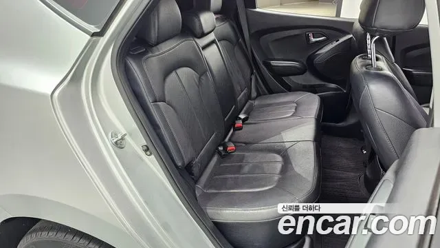Hyundai Tucson ix, 2012 — фото 11