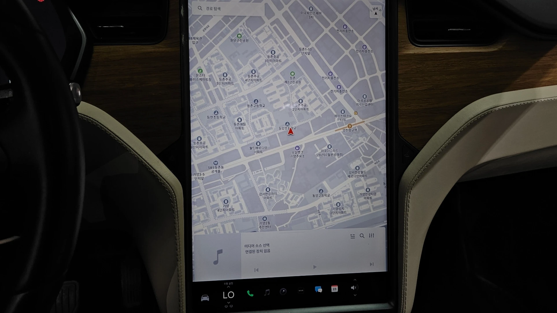 Tesla Model X, 2019 — фото 15