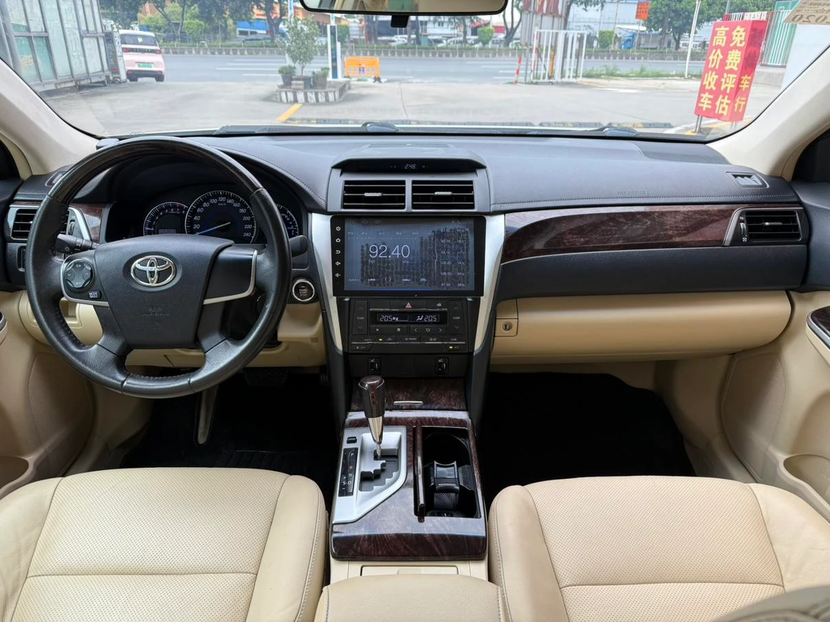 Toyota Camry, 2015 — фото 6