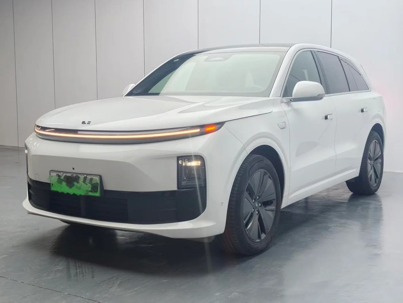 Li Auto Ideal L6