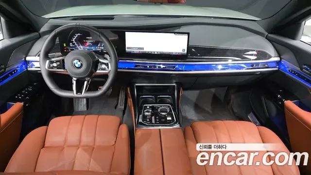BMW 7-Series G70, 2025 — фото 7