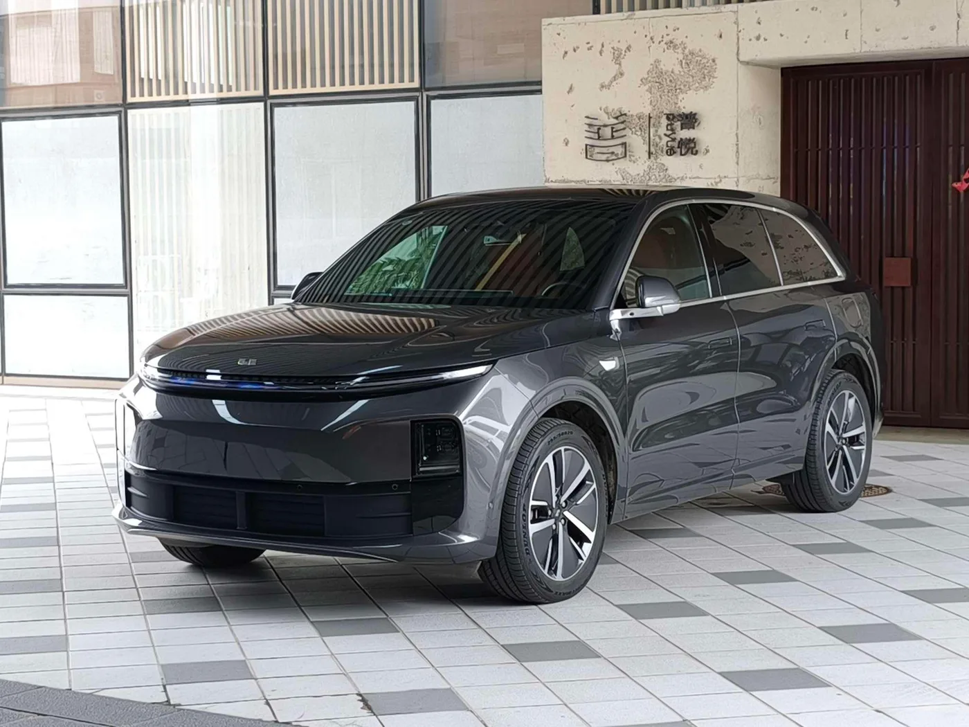 Li Auto Ideal L6