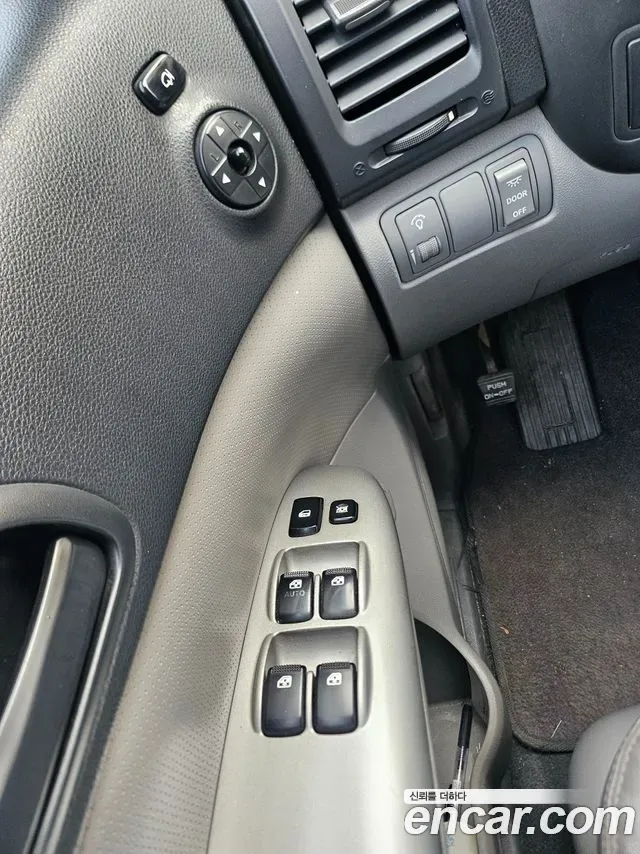 Kia Canival Carnival R, 2010 — фото 13