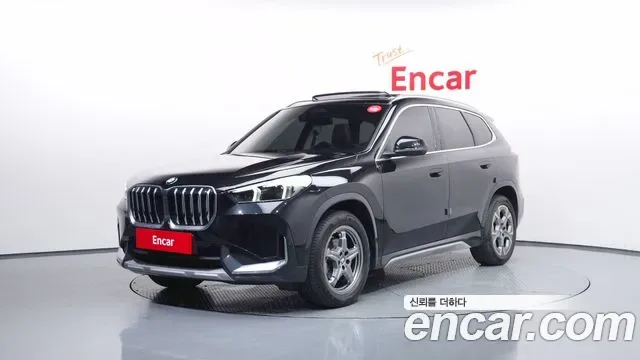 BMW X1 U11