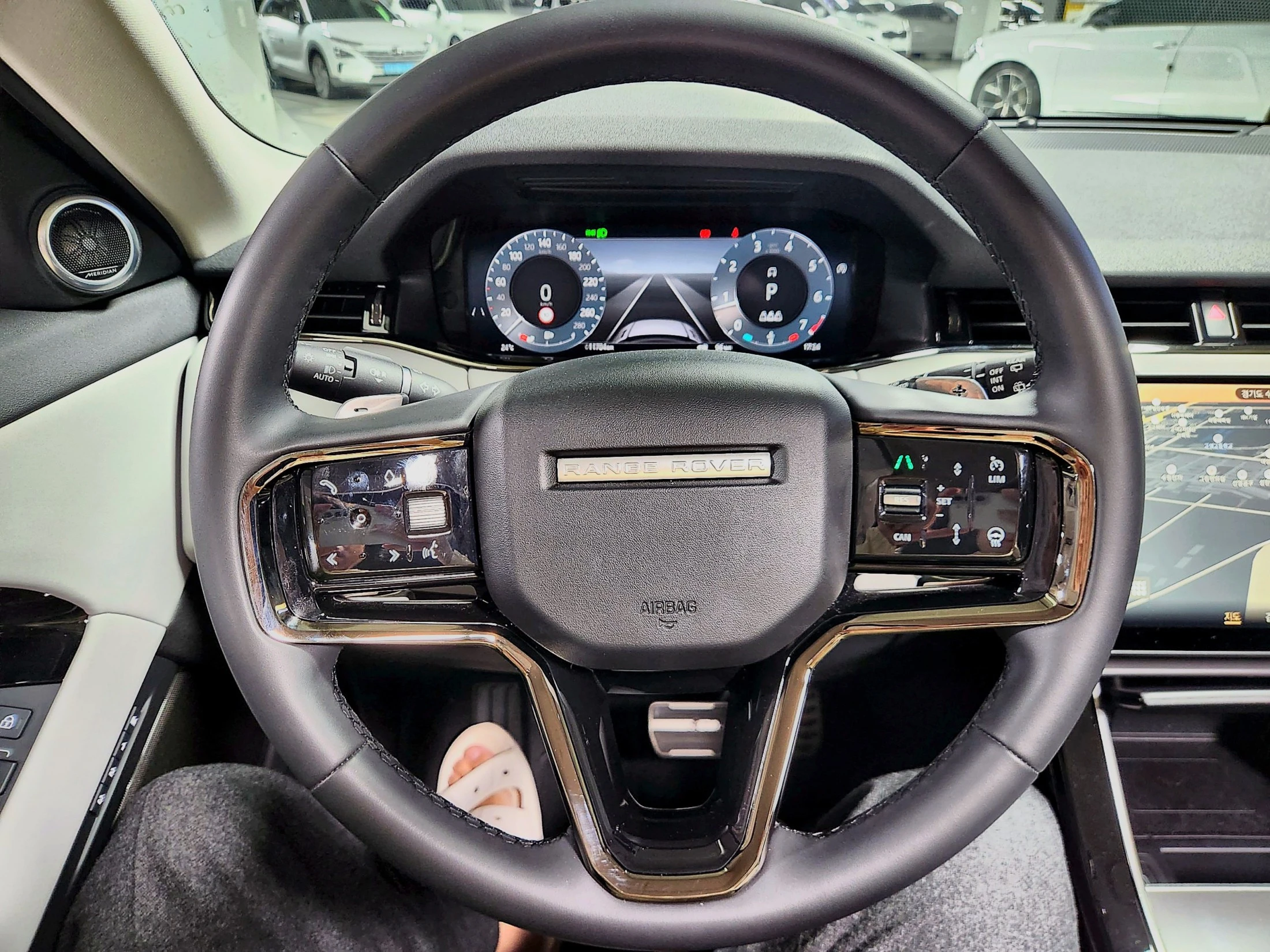 Land Rover Range Rover Evoque, 2025 — фото 14