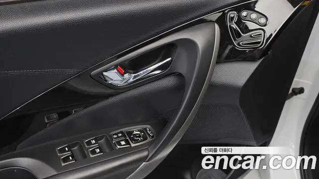 Hyundai Grandeur HG Hybrid, 2014 — фото 17
