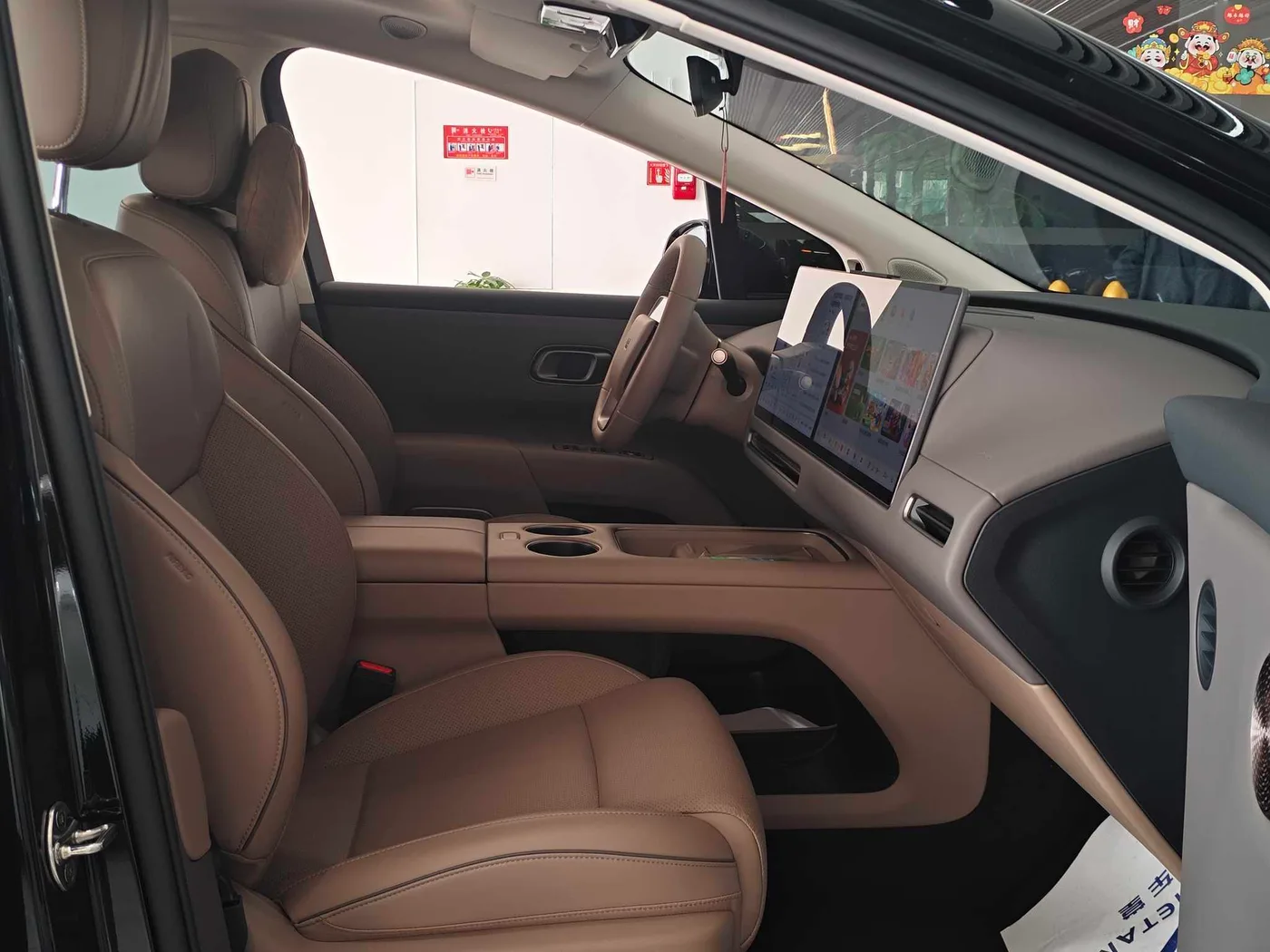 Li Auto ideal i8, 2025 — фото 13