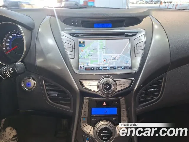 Hyundai Avante MD, 2012 — фото 13