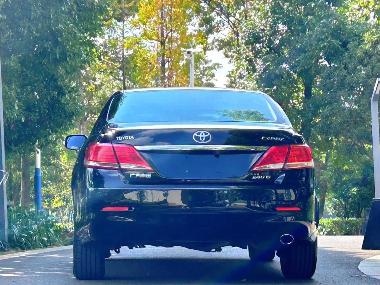 Toyota Camry, 2010 — фото 4
