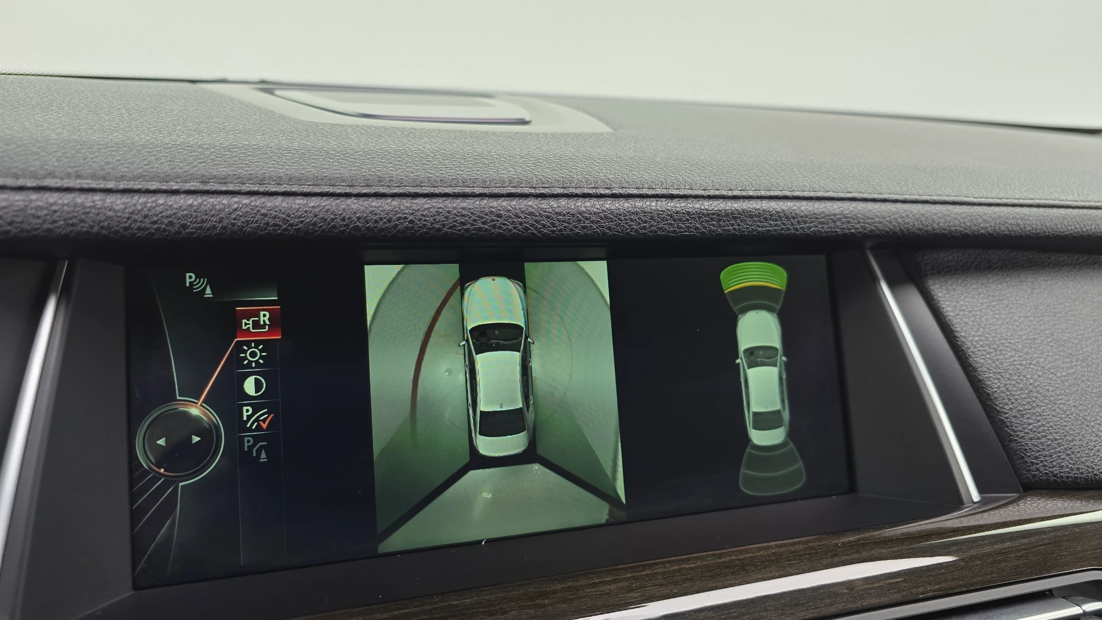 BMW 7-Series F01, 2012 — фото 15