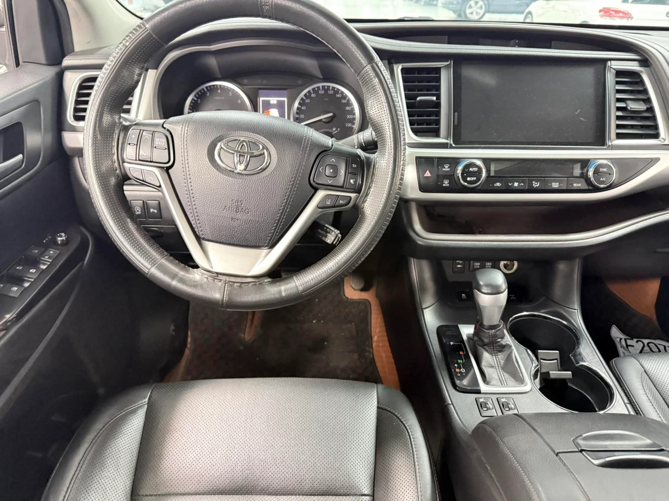 Toyota Highlander, 2018 — фото 11