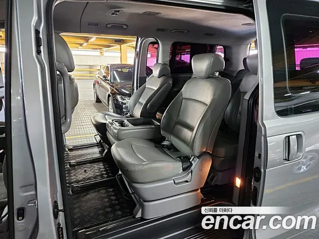 Hyundai Starex Grand Starex, 2012 — фото 12