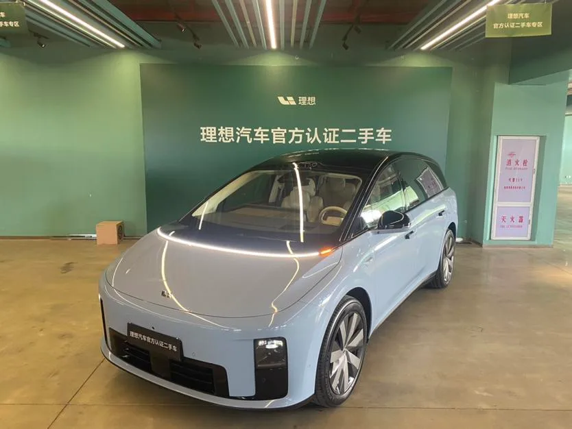Li Auto ideal i8