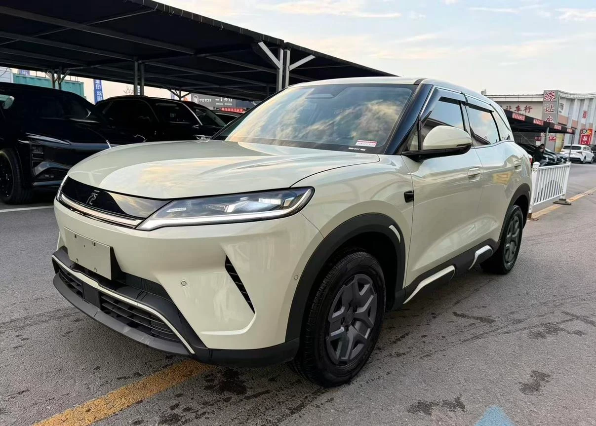 BYD Yuan UP