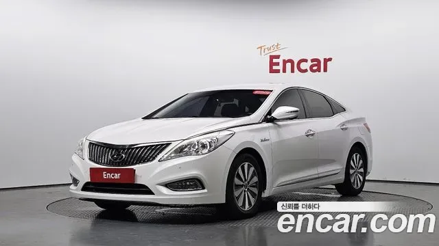 Hyundai Grandeur HG Hybrid