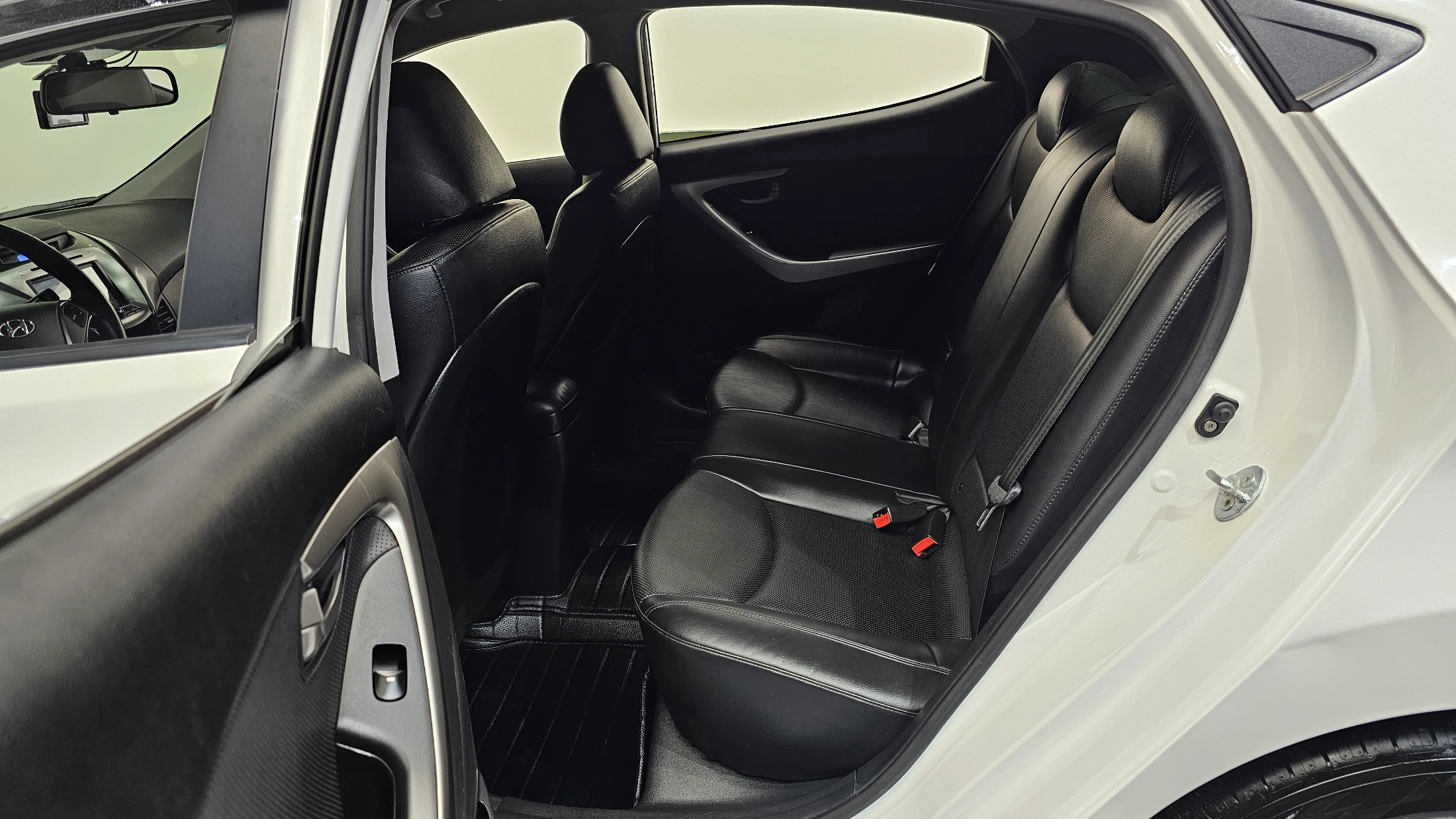 Hyundai Avante MD, 2013 — фото 16