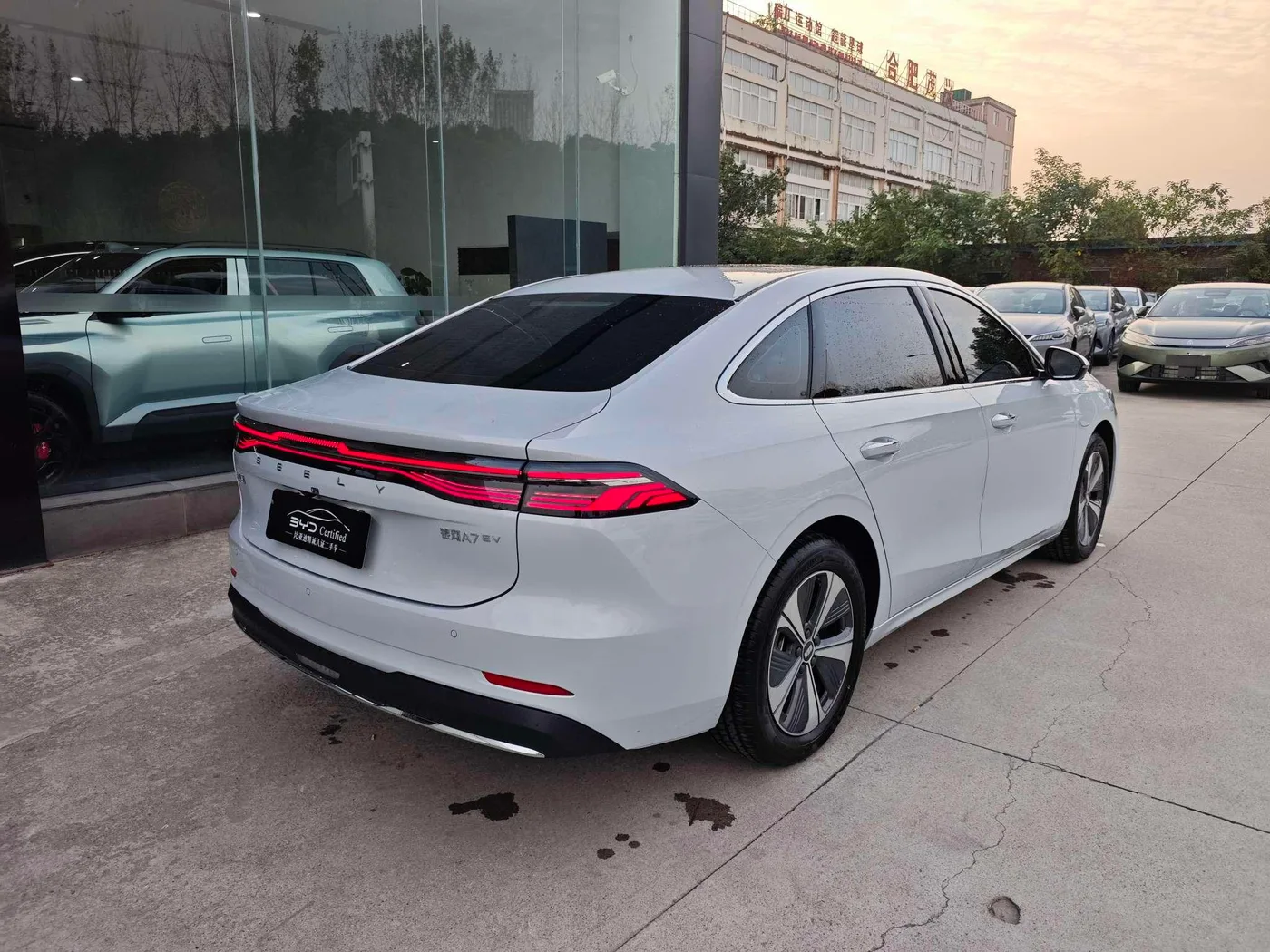 Geely Galaxy Galaxy A7 EV, 2026 — фото 4