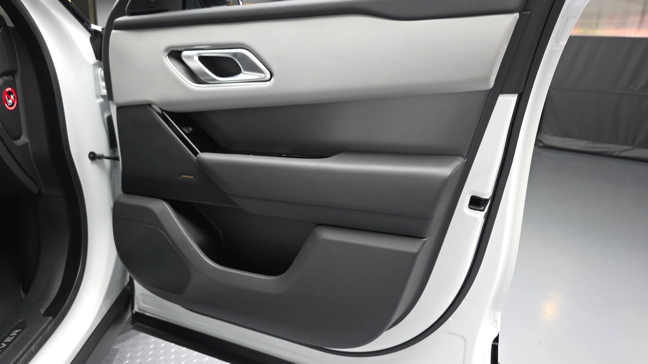 Land Rover Range Rover Velar Range Rover Bella, 2025 — фото 24