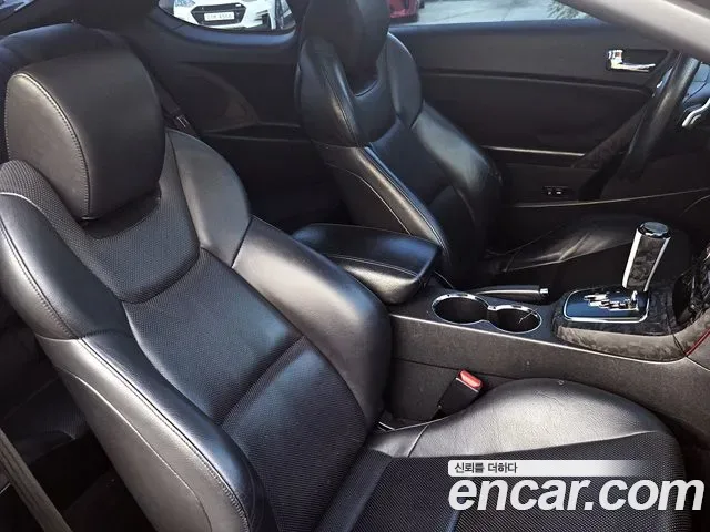 Hyundai Genesis Coupe, 2010 — фото 10